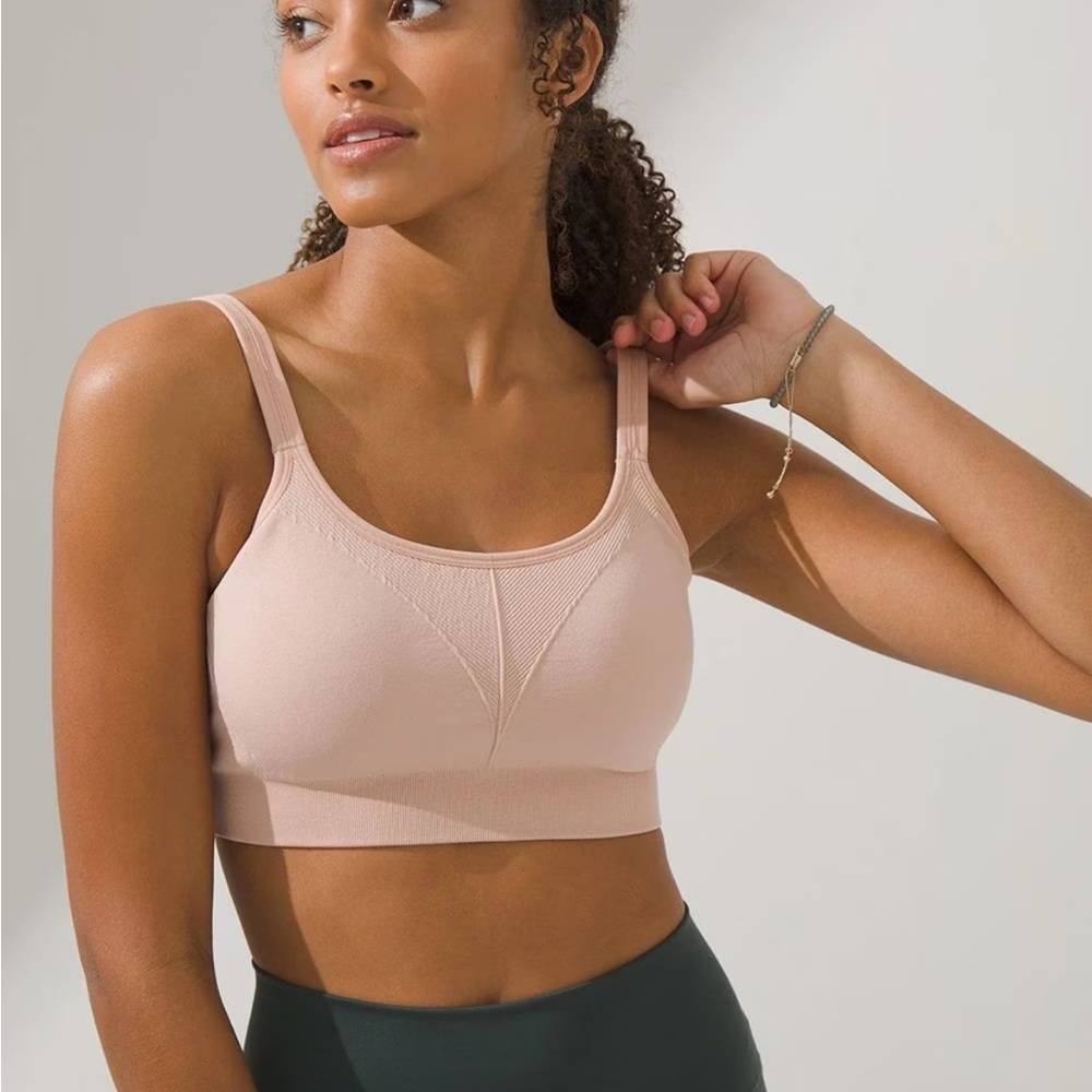 New! Soma Seamless Sport Bralette, size medium